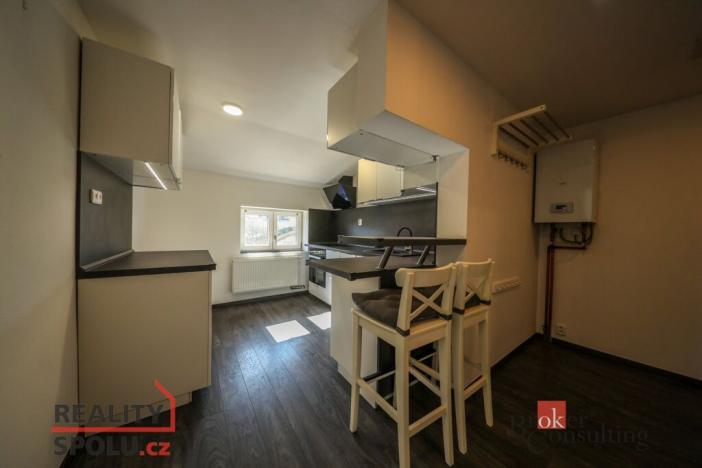 Prodej bytu 3+1, Držkov, 76 m2