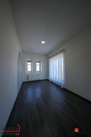 Prodej bytu 3+1, Držkov, 76 m2