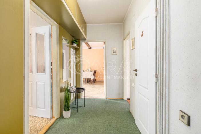 Prodej bytu 3+1, Český Krumlov - Nádražní Předměstí, Vyšehrad, 67 m2