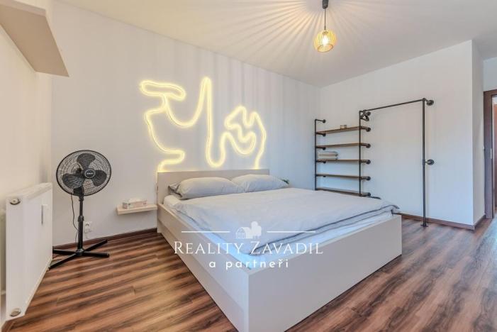 Pronájem bytu 3+1, Pardubice, V Ráji, 90 m2