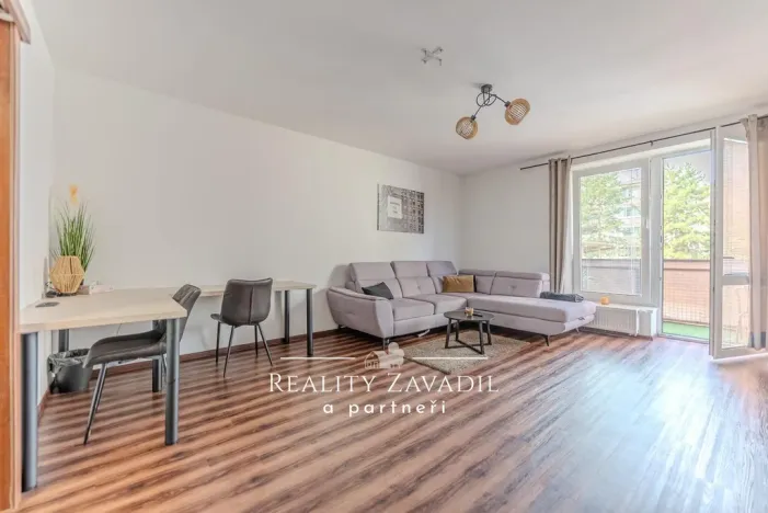 Pronájem bytu 3+1, Pardubice, V Ráji, 90 m2