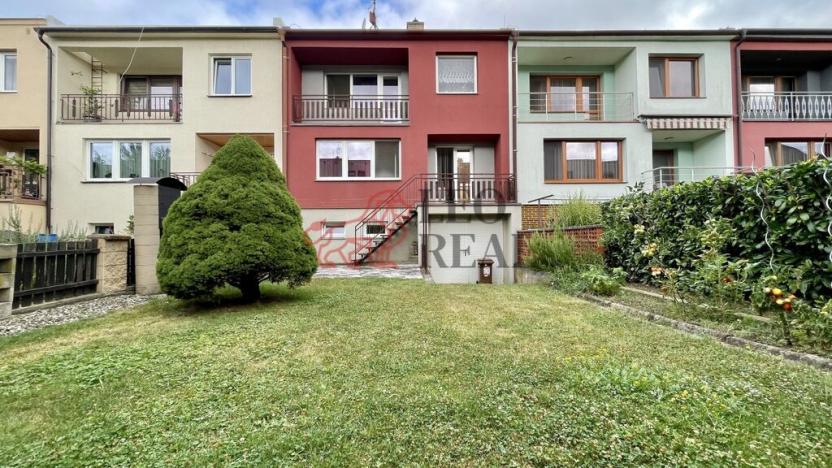 Prodej rodinného domu, Uherské Hradiště - Jarošov, Dolní, 180 m2