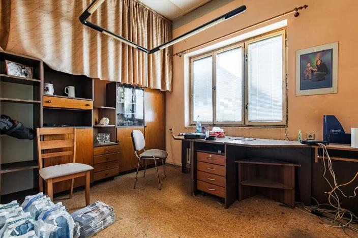 Prodej obchodního prostoru, Kolín, Sladkovského, 1465 m2