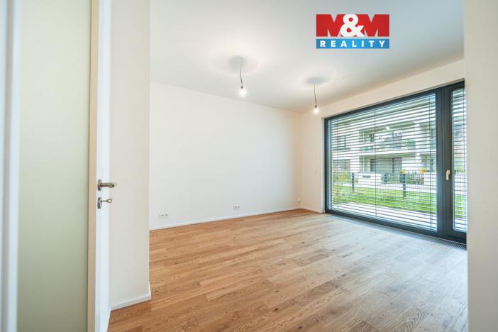 Pronájem bytu 1+kk, Praha - Holešovice, U průhonu, 35 m2