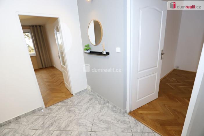 Pronájem bytu 2+1, Mariánské Lázně - Úšovice, Kubelíkova, 63 m2