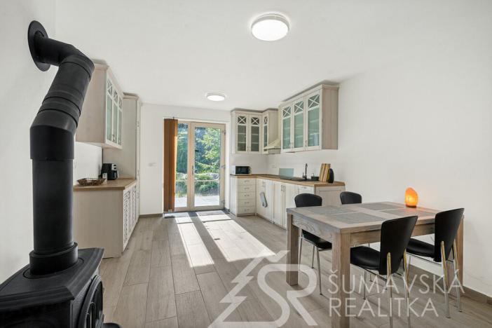 Prodej rodinného domu, Stachy, 255 m2