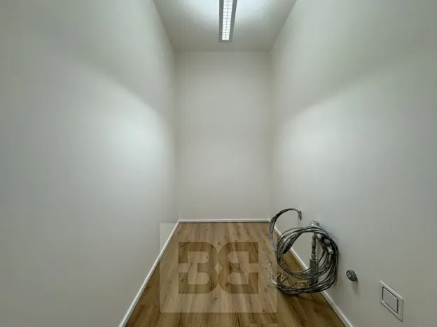 Pronájem bytu 1+kk, Brno, Komárovská, 50 m2