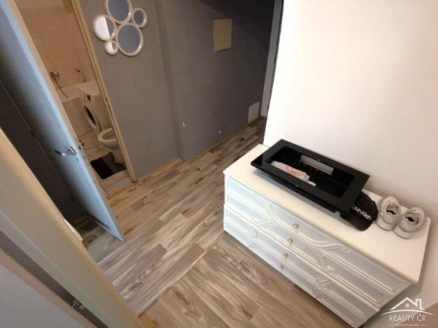 Pronájem bytu 2+kk, Jihlava, Husova, 43 m2