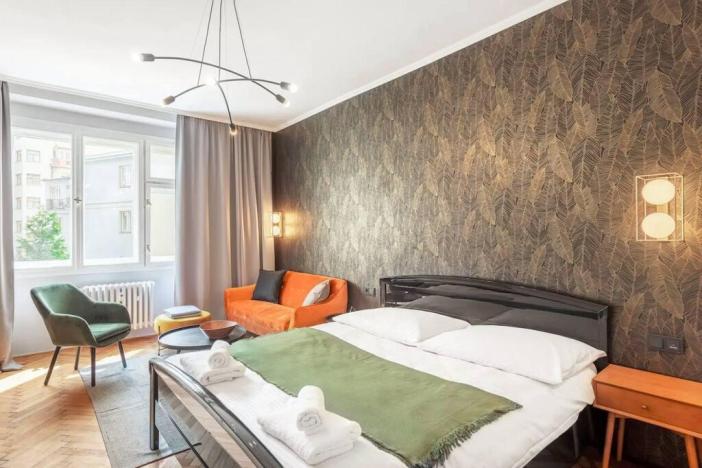 Pronájem bytu 4+1, Praha - Staré Město, Dlouhá, 100 m2