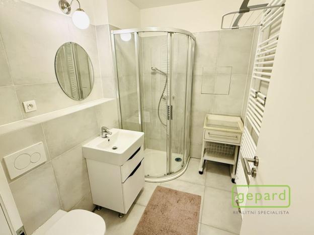 Pronájem bytu 1+kk, Dobřichovice, Anežky České, 34 m2