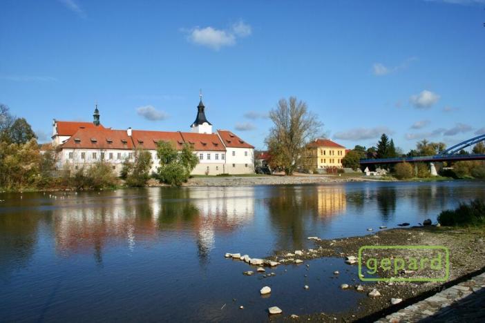 Pronájem bytu 1+kk, Dobřichovice, Anežky České, 34 m2