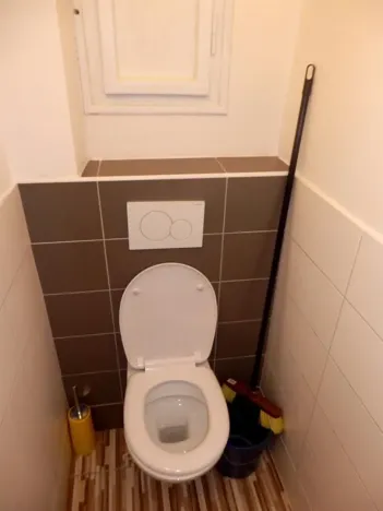 Pronájem bytu 2+kk, Praha - Vršovice, Holandská, 43 m2