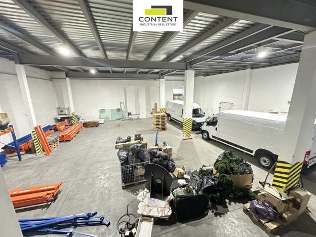 Prodej výrobních prostor, Praha - Čakovice, Cukrovarská, 3508 m2