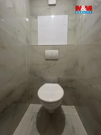 Pronájem bytu 3+1, Ústí nad Labem - Bukov, Vinařská, 70 m2