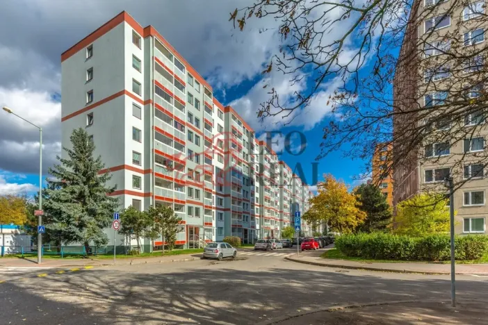 Pronájem bytu 2+kk, Praha - Černý Most, Kpt. Stránského, 46 m2
