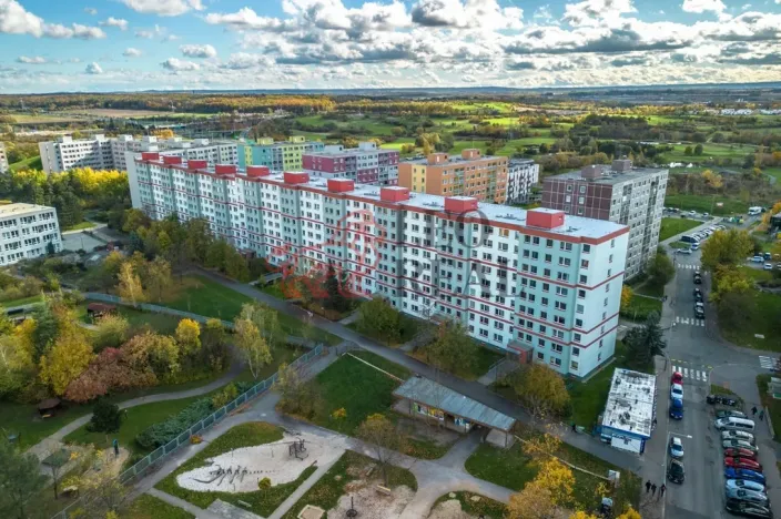 Pronájem bytu 2+kk, Praha - Černý Most, Kpt. Stránského, 46 m2