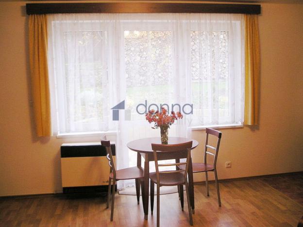 Pronájem bytu 2+kk, Praha, Pod novou školou, 45 m2