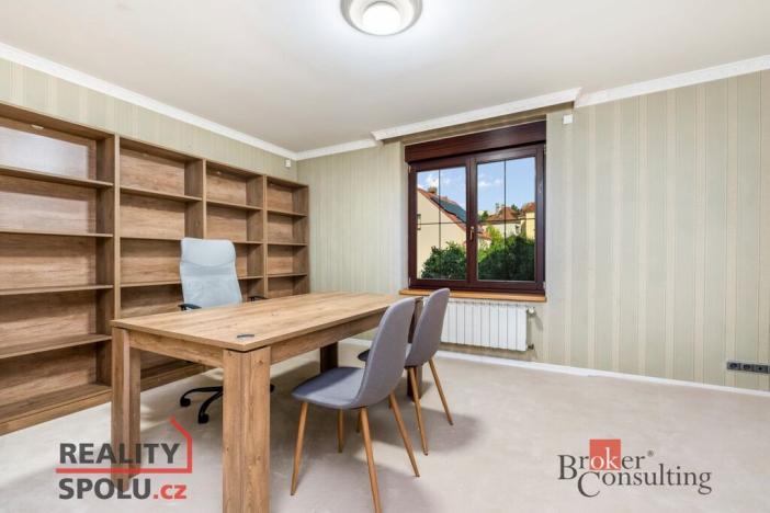 Prodej vily, Praha - Modřany, Pancířova, 287 m2