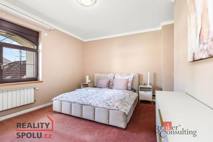 Prodej vily, Praha - Modřany, Pancířova, 287 m2