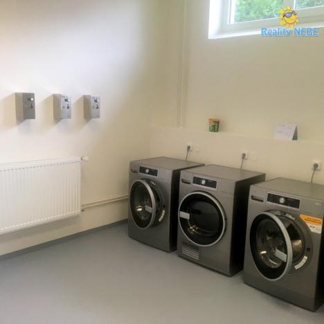 Pronájem bytu 1+kk, Praha - Jinonice, Peroutkova, 18 m2