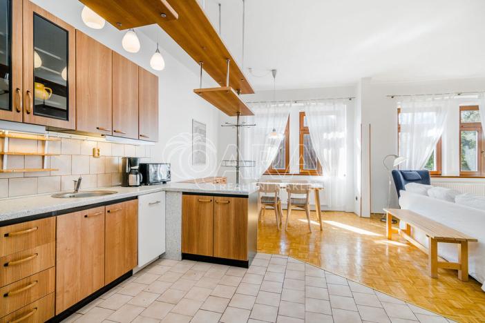 Pronájem bytu 3+kk, Praha, Kateřinská, 120 m2