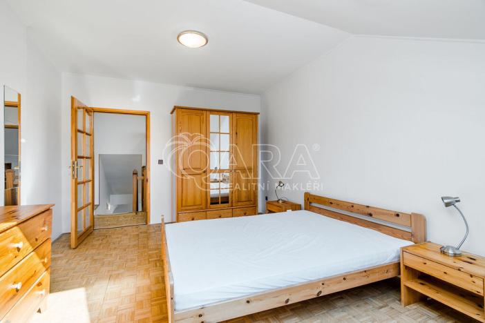 Pronájem bytu 3+kk, Praha, Kateřinská, 120 m2