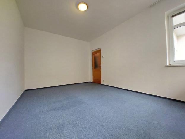 Pronájem bytu 1+1, Hradec Králové - Kukleny, Pardubická, 40 m2