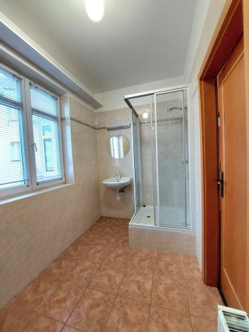 Pronájem bytu 1+1, Hradec Králové - Kukleny, Pardubická, 40 m2