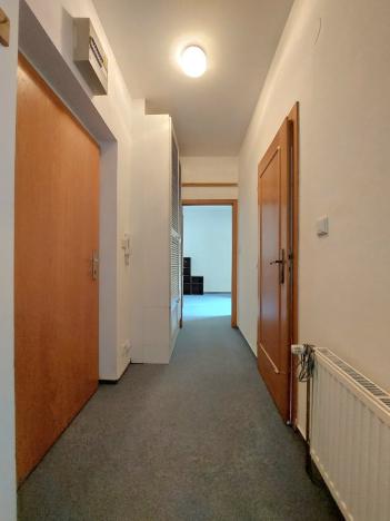 Pronájem bytu 1+1, Hradec Králové - Kukleny, Pardubická, 40 m2