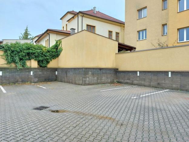 Pronájem bytu 1+1, Hradec Králové - Kukleny, Pardubická, 40 m2