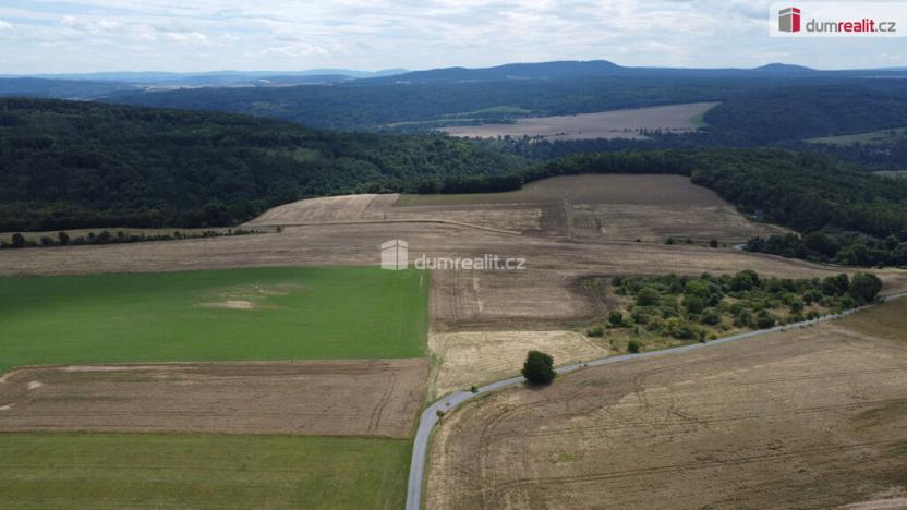 Prodej pozemku, Sýkořice, 3943 m2