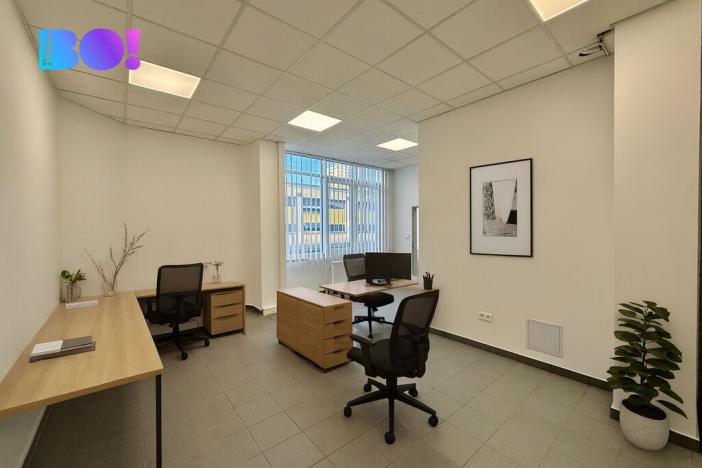 Pronájem kanceláře, Třinec, nám. Svobody, 61 m2