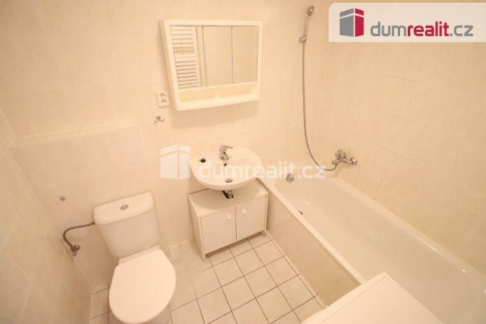 Pronájem bytu 1+kk, Karlovy Vary - Stará Role, Nejdlova, 38 m2