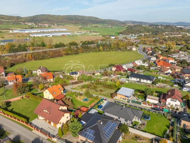 Prodej pozemku pro bydlení, Bavoryně - Pod Průhony, 741 m2