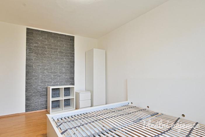 Pronájem bytu 1+1, Židlochovice, sídl. Družba, 30 m2