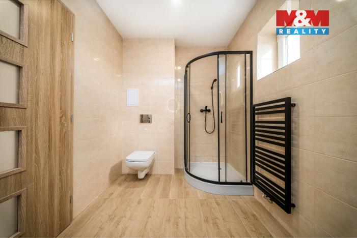 Prodej bytu 1+kk, Rožďalovice, Náměstí, 32 m2