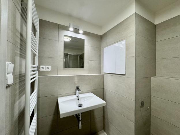 Pronájem bytu 1+kk, Zlín, Nad Stráněmi, 28 m2