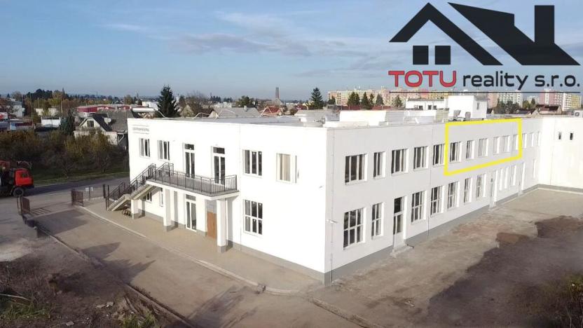 Pronájem obchodního prostoru, Jaroměř, Jezbinská, 391 m2