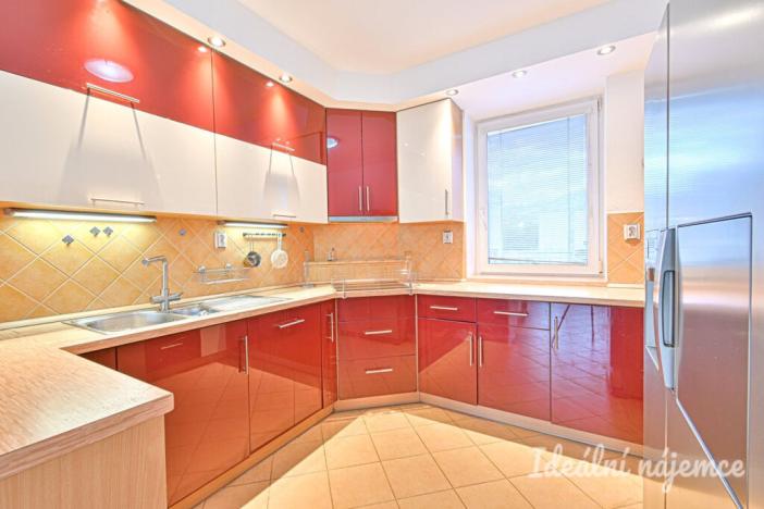 Pronájem bytu 4+kk, Kuřim, Metelkova, 106 m2