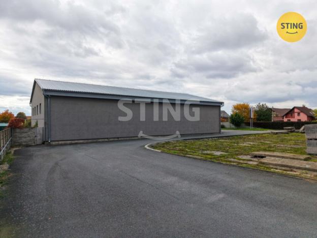 Pronájem skladu, Třebětice, 1982 m2