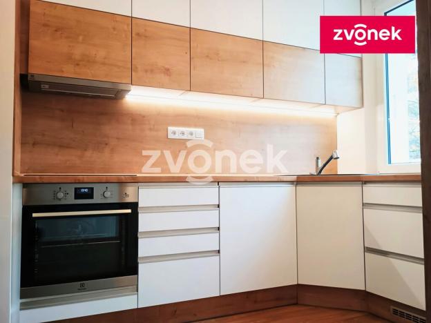 Pronájem bytu 4+1, Zlín, Slunečná, 82 m2