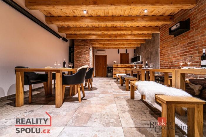 Prodej ubytování, Čejč, 202 m2