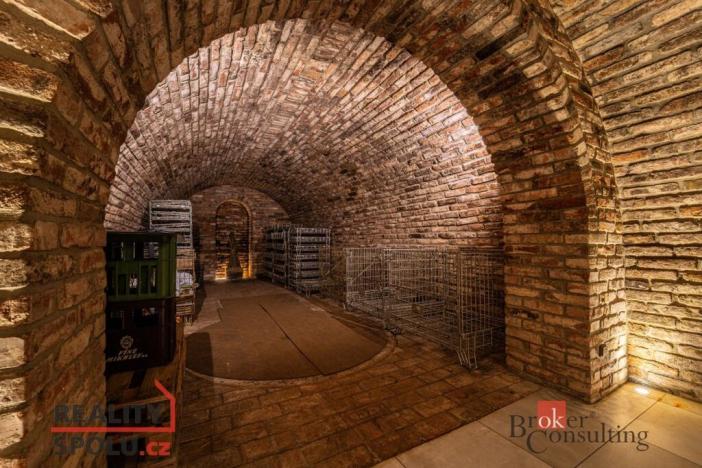 Prodej ubytování, Čejč, 202 m2