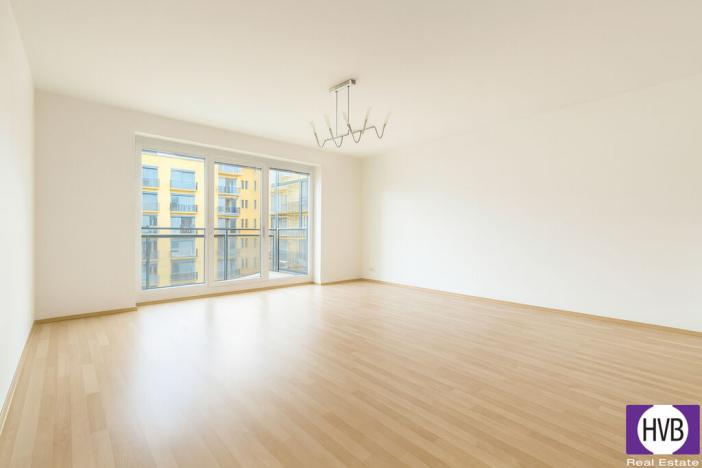 Prodej bytu 2+1, Praha, Na Harfě, 95 m2