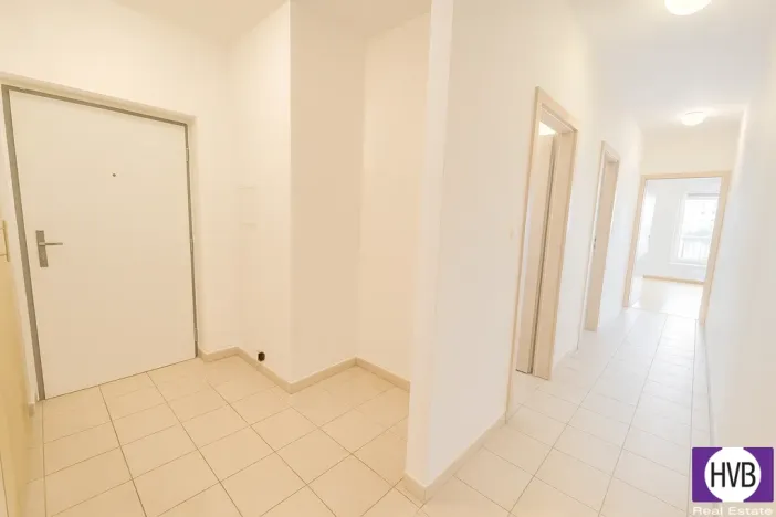 Prodej bytu 2+1, Praha, Na Harfě, 95 m2