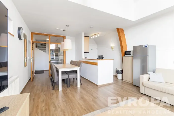 Prodej atypického bytu, Lipno nad Vltavou - Slupečná, 95 m2