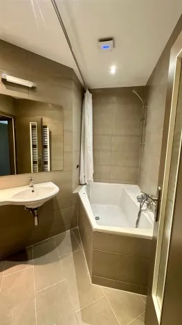 Pronájem bytu 3+kk, Cheb, Dyleňská, 68 m2