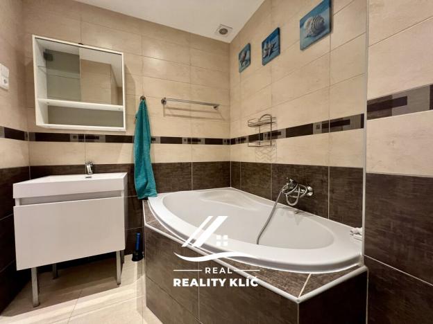 Pronájem bytu 3+1, Ostrava, Podroužkova, 70 m2