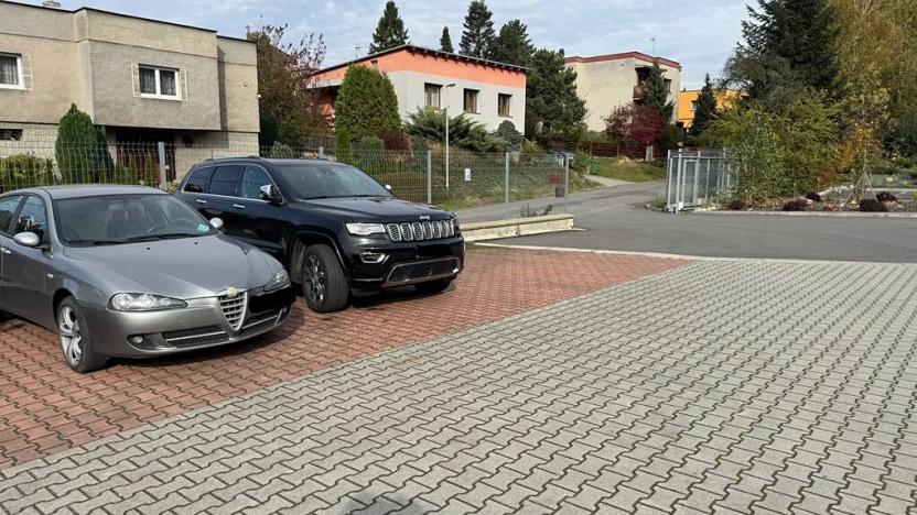 Prodej výrobních prostor, Stará Ves nad Ondřejnicí, 900 m2