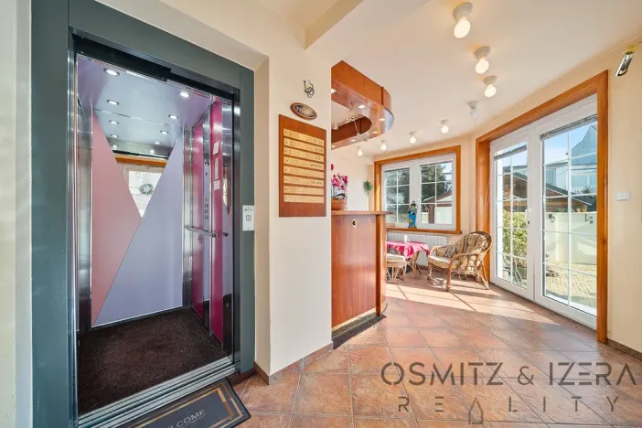 Prodej ubytování, Praha - Libeň, Davídkova, 890 m2